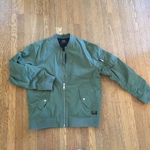 Men’s Carhartt Bomber Style Jacket